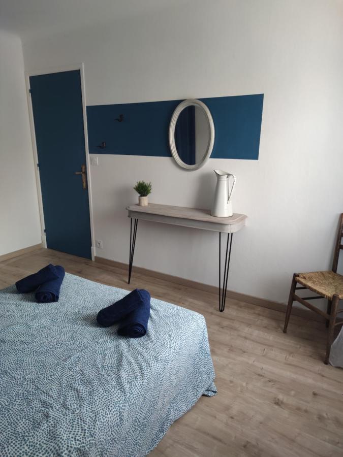 Les Plantades Aveyronnaises Apartment Saint-Georges-de-Luzençon Exterior foto